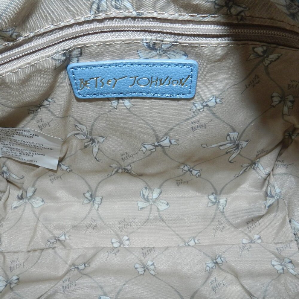 Betsey Johnson Embroidered Denim/Rose Crossbody/Hand Bag 🆕FAST SHIP😮‍💨⚡🚚 - Picture 10 of 13